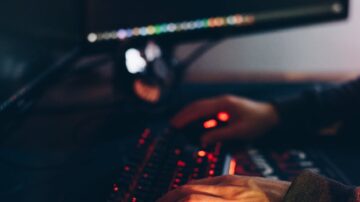 Dark Mode Design Patterns in Bootstrap Magazine Templates